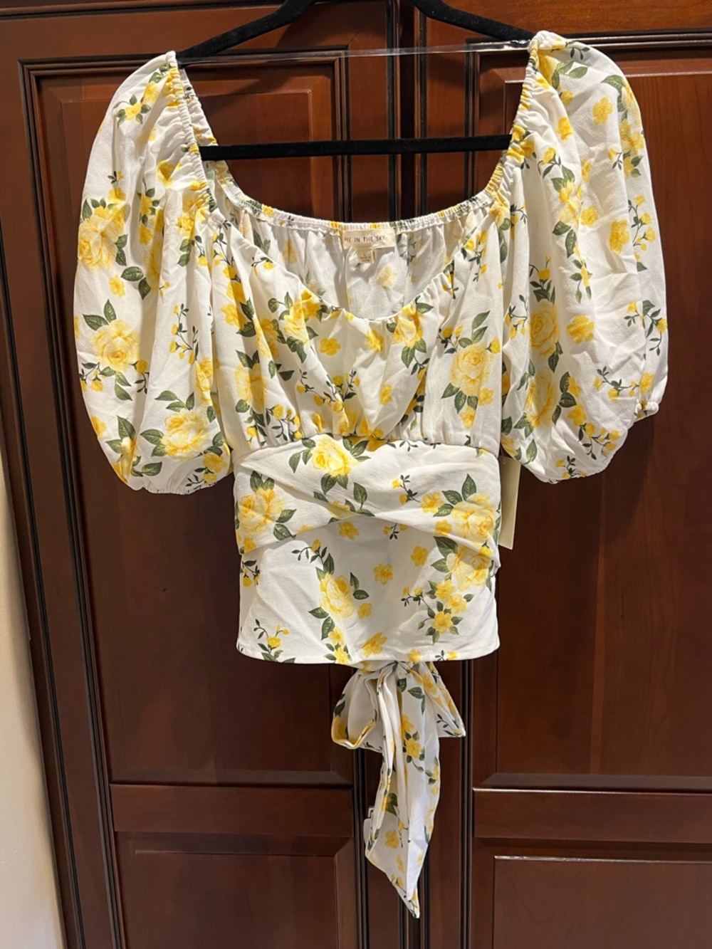 NWT Pie In The Sky White Yellow Floral Puff Sleeve Waist Tie Wrap - L - Picture 8 of 8